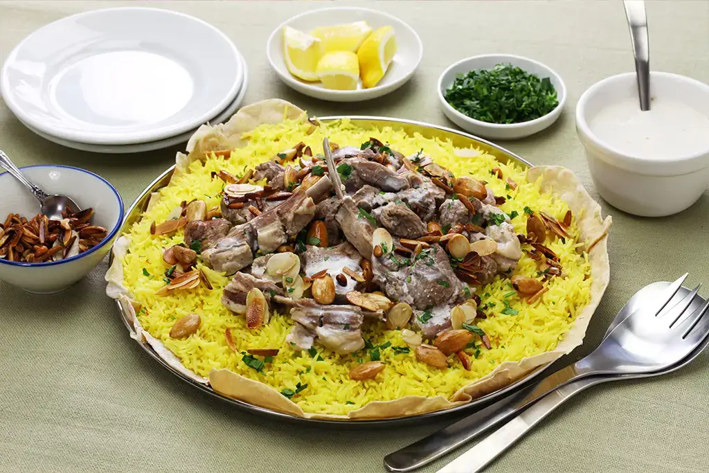 Laham Mansaf Medium